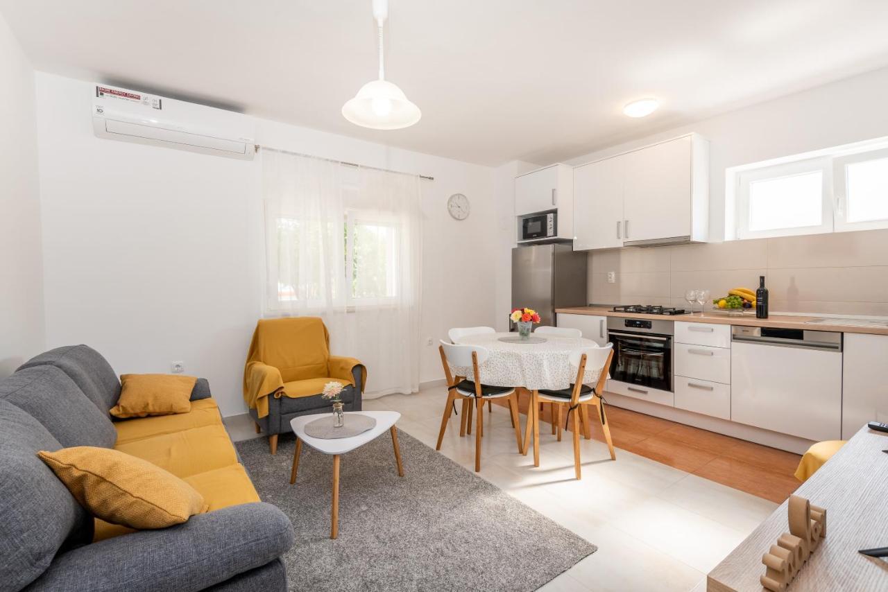 Apartman Galov Metković Buitenkant foto
