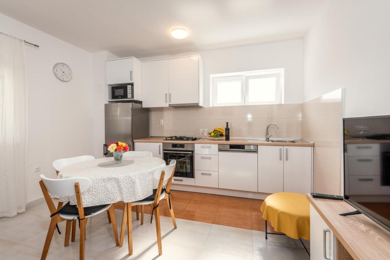 Apartman Galov Metković Buitenkant foto