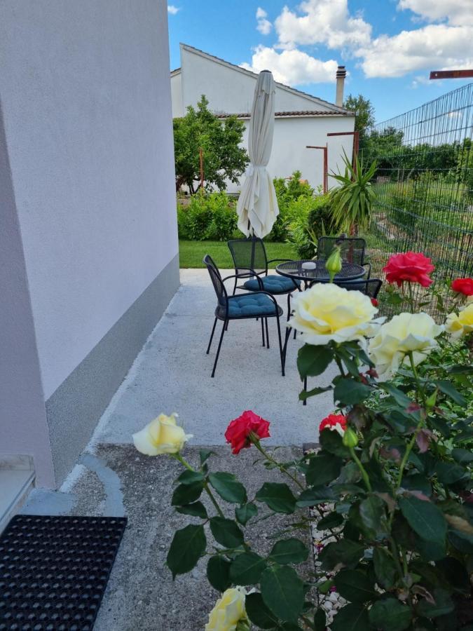Apartman Galov Metković Buitenkant foto